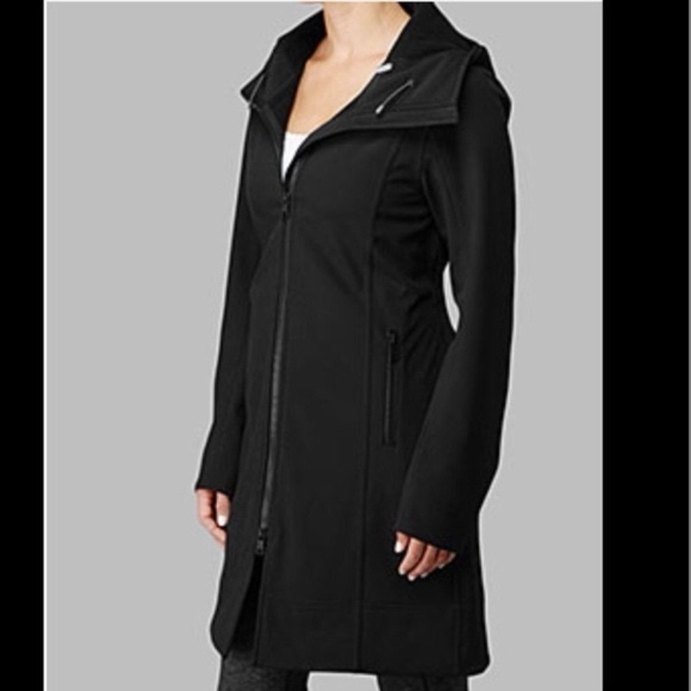 Lululemon Apres Rain Coat